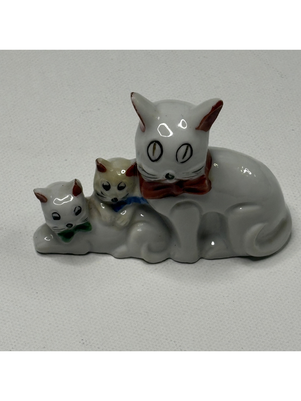 Vintage Occupied Japan Cat Kitten Family Figurine Porcelain